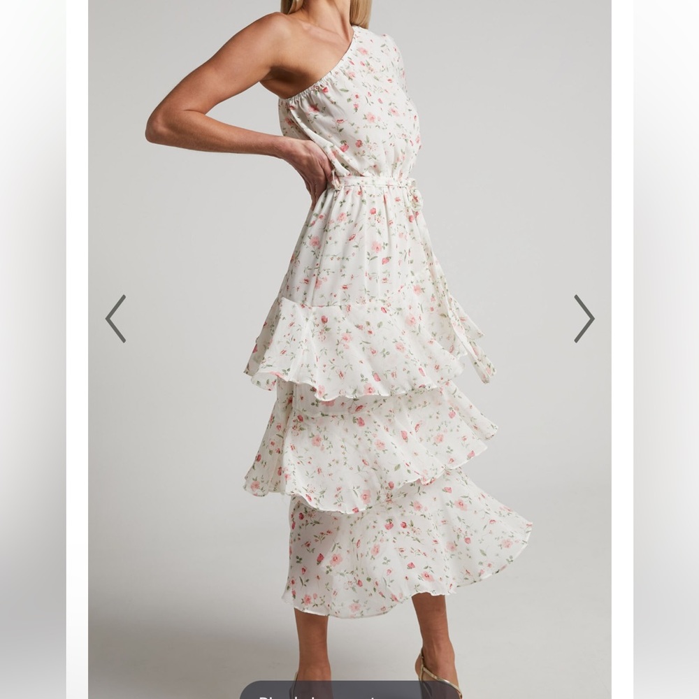 NWOT NBW Showpo One Shoulder Tiered Floral White Midi Dress - Picture 5 of 7